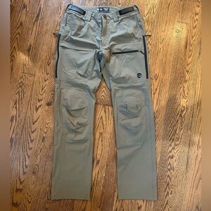 Born primitive frontier lightweight 34r
